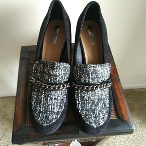 Tahari LaSalle heeled loafers